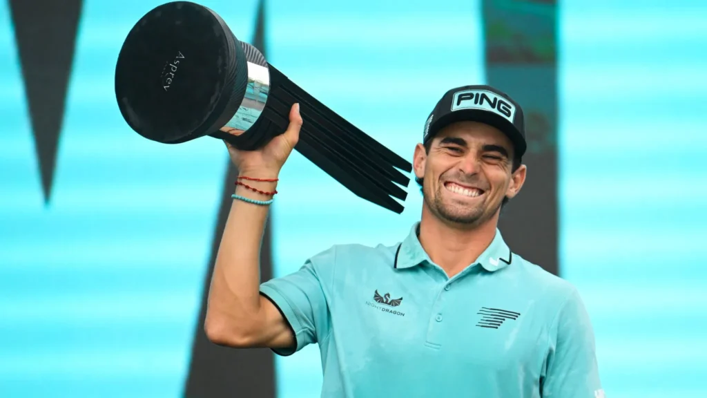 Joaquin Niemann Golf